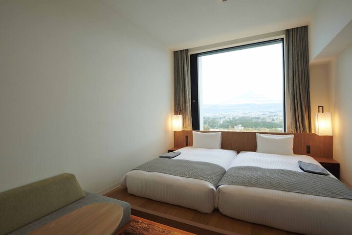 Room 8 of 78