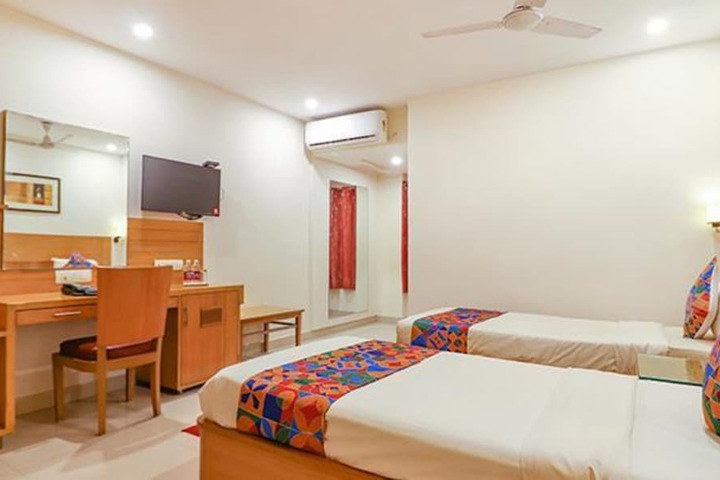 Room 16 of 22