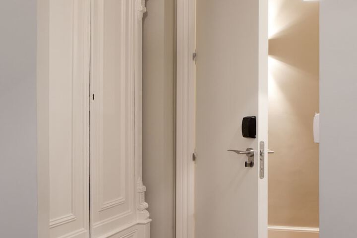 Room 61 of 88