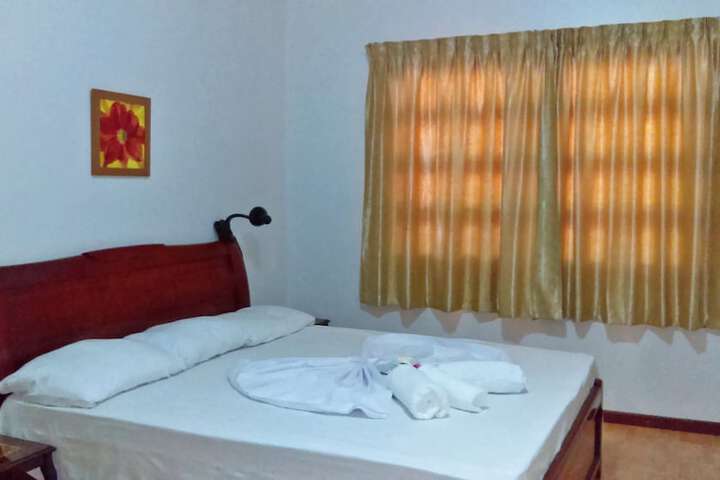 Room 9 of 41