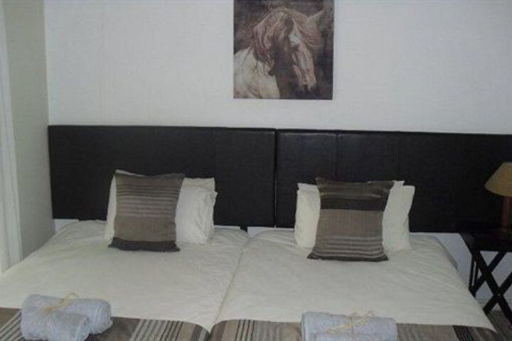 Room 14 of 78