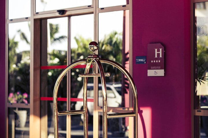 Hotel 71 of 76