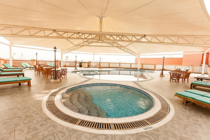 Pool 45 of 65