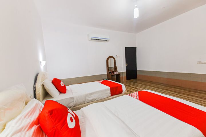 Room 10 of 47