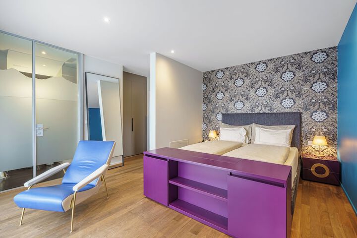 Room 34 of 79