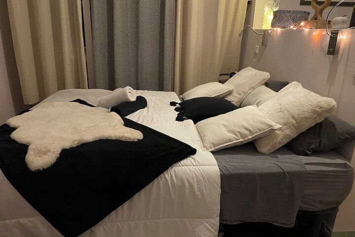 Room 5 of 40