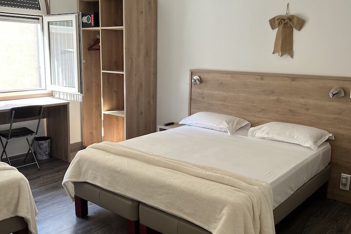 Room 20 of 50