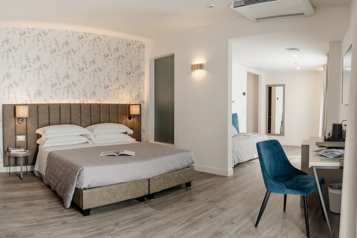 Room 26 of 59