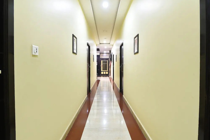 Room 15 of 15