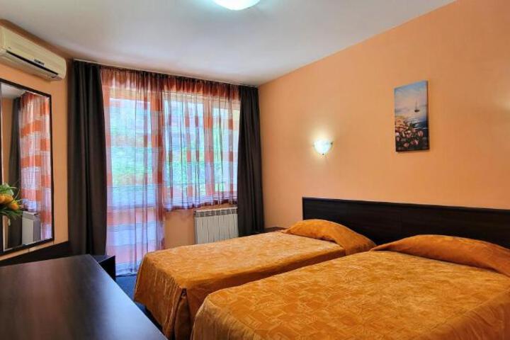 Hotel Bijou