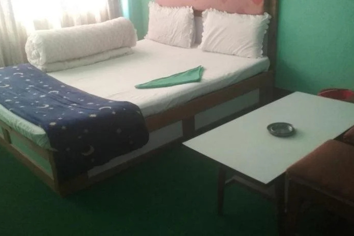Room 2 of 15