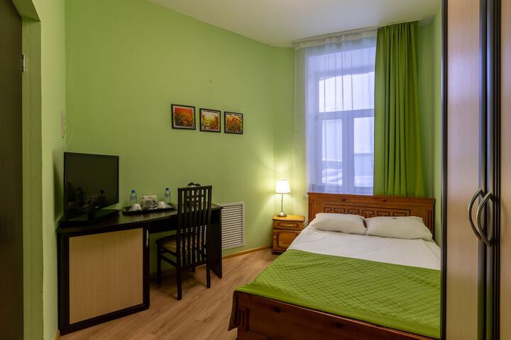 Room 21 of 127