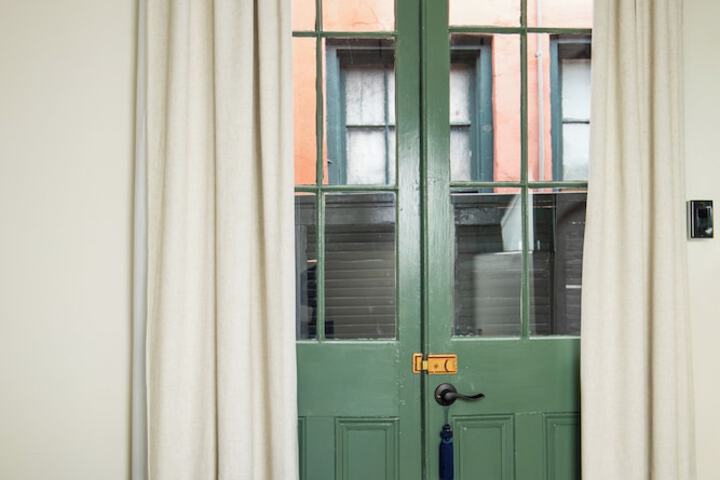 Room 6 of 57