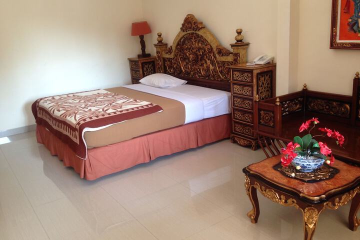 Room 3 of 15