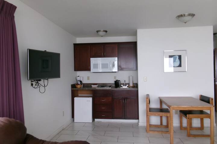 Room 35 of 165