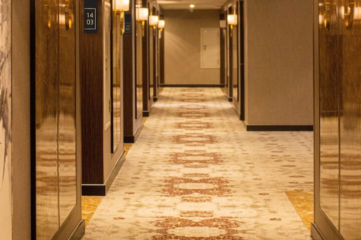 Ballroom/Hall 52 of 60