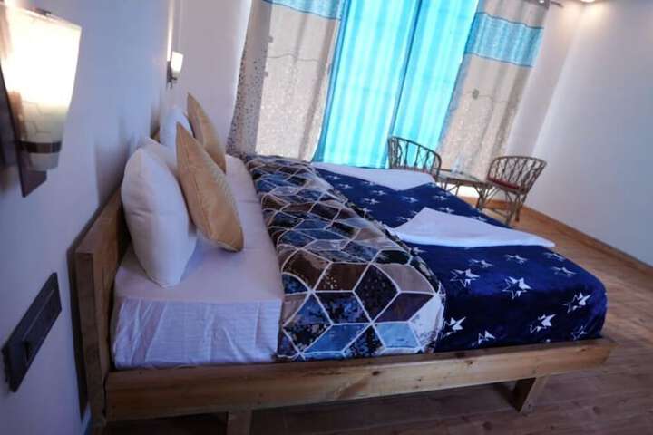 Hill View Retreat