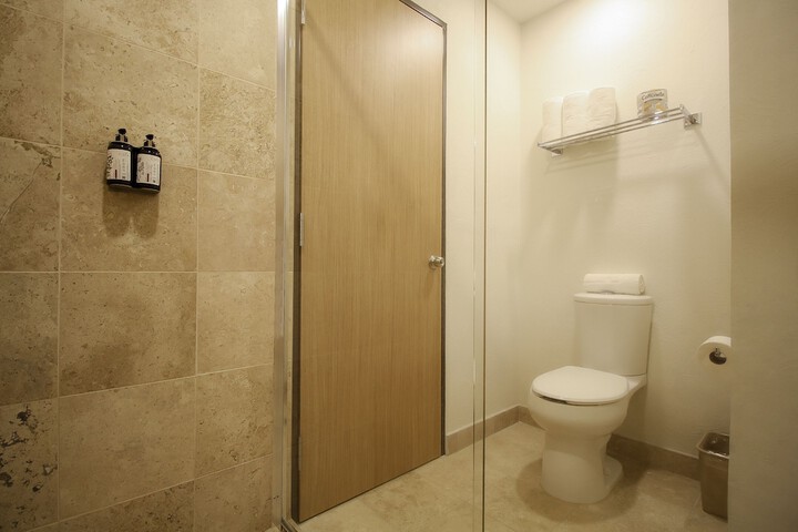 Clean Restrooms