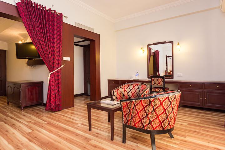 Room 44 of 95