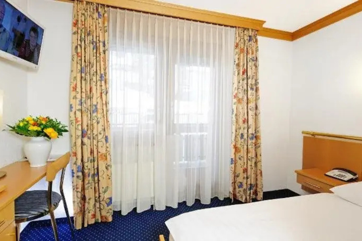 Hotel Alpenrose