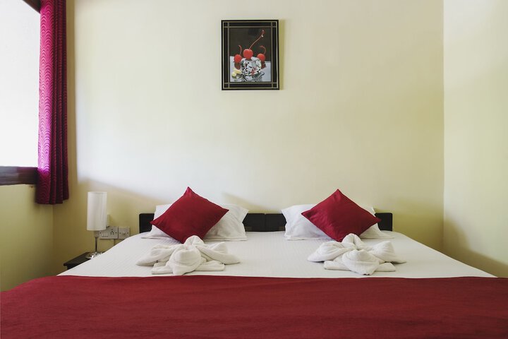 Room 6 of 26