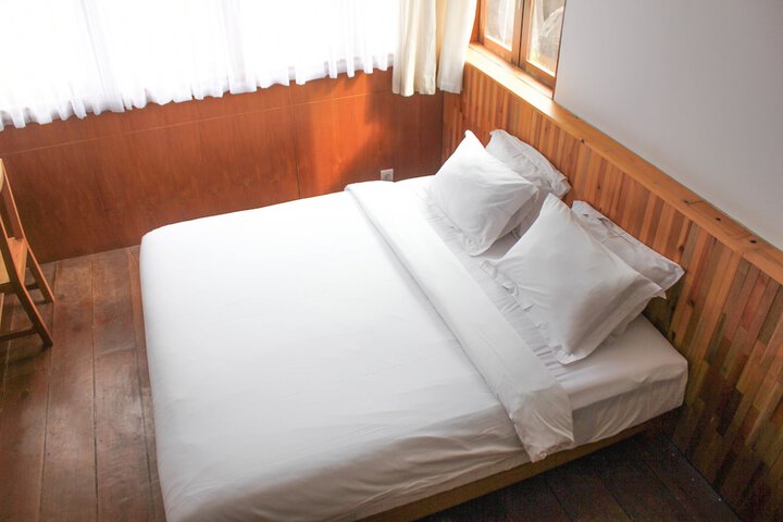 Room 14 of 56