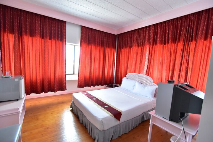 Room 36 of 55
