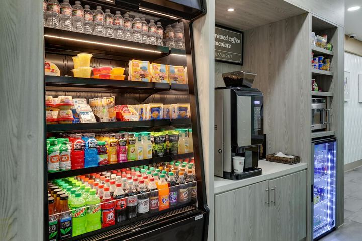 Snack bar