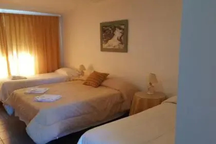 Room 14 of 15