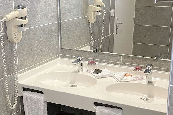 Room 58 of 138