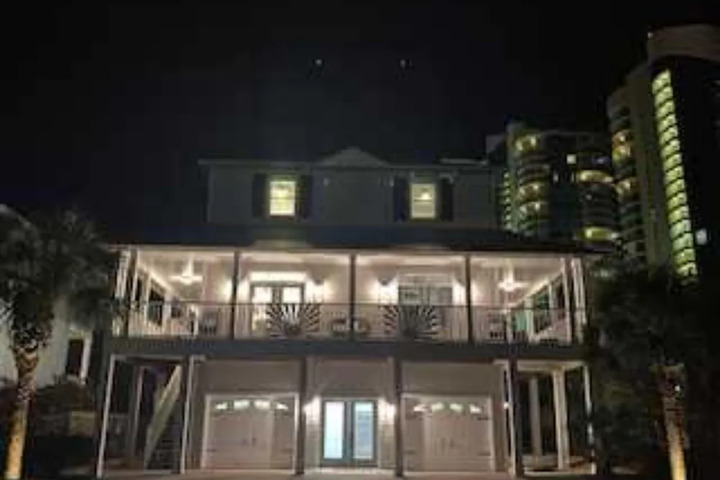 Hotel 1 of 7
