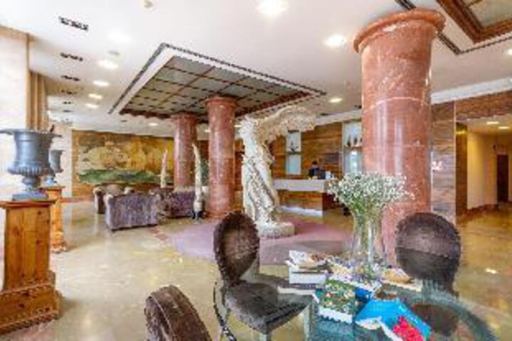 Lobby Entry