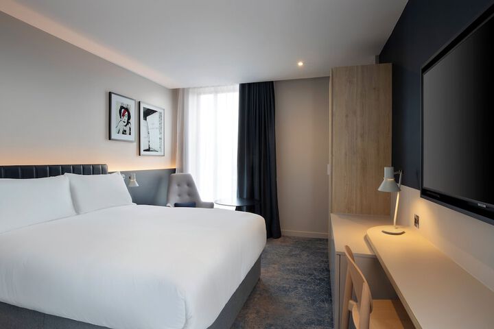 Room 14 of 54
