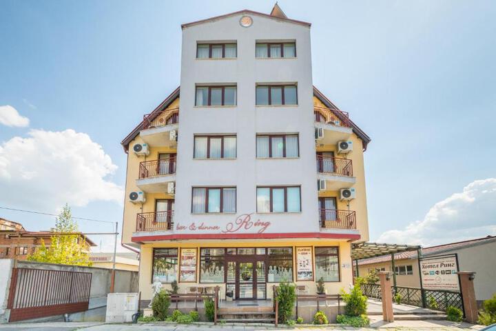 Ring Hotel