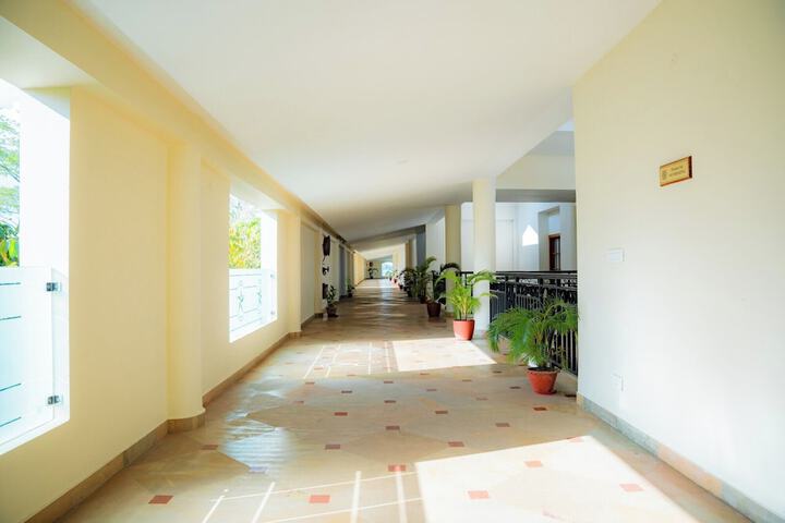 Hotel Interior 7 of 181