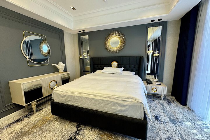 Room 11 of 57