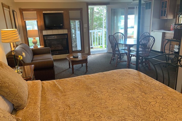 Room 60 of 128