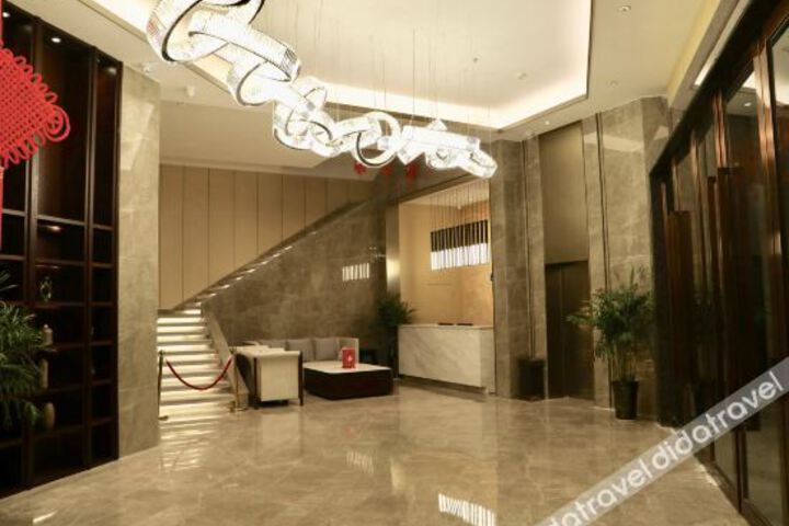 Hotel Interior 16 of 25
