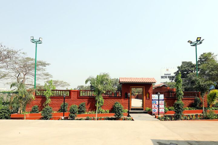 Ballroom/Hall 60 of 87