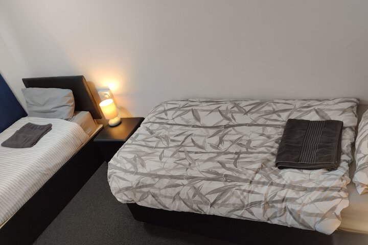 Room 12 of 44