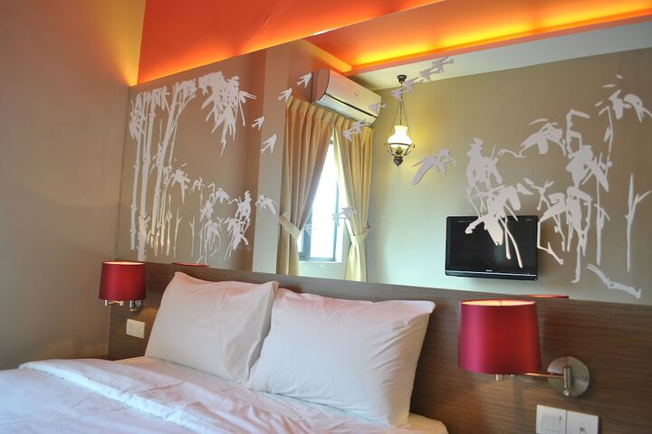 Room 6 of 57