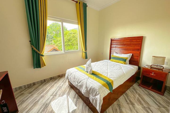 Room 14 of 60