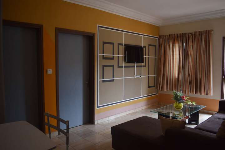 Room 30 of 41