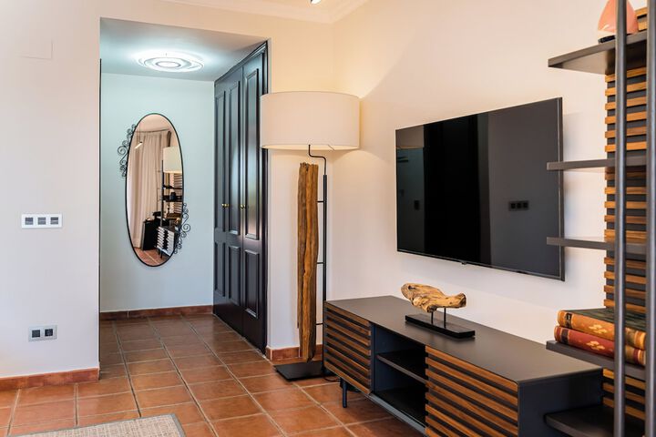 Room 14 of 56
