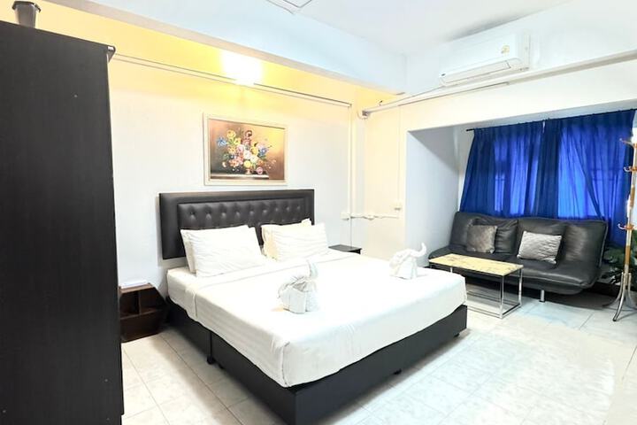 Room 46 of 91