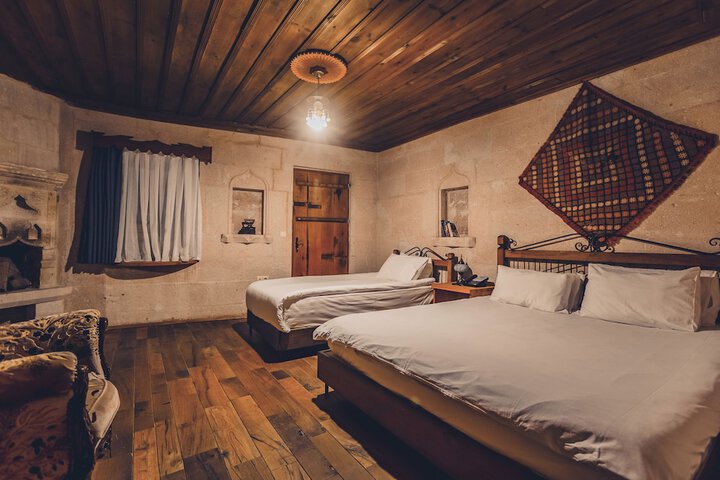 Room 25 of 112