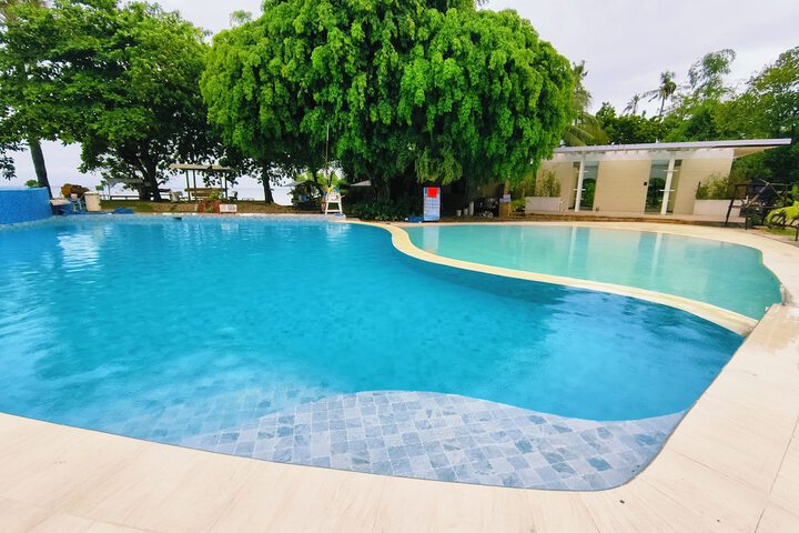 Pool 34 of 53