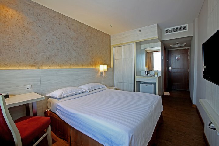 Room 21 of 45