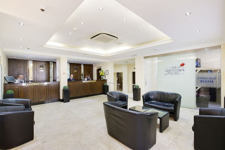 Guest Lobby