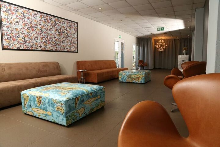 Room 21 of 64